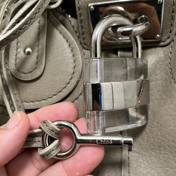 Chloe EUC Vintage Paddington Taupe Handbag with Lock n Key. COA* - Picture 17 of 17